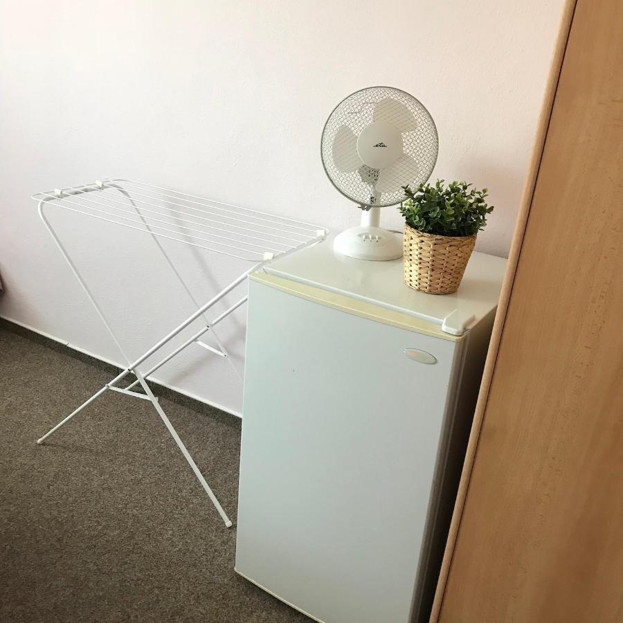 Pension Crhan Mikulov Buitenkant foto