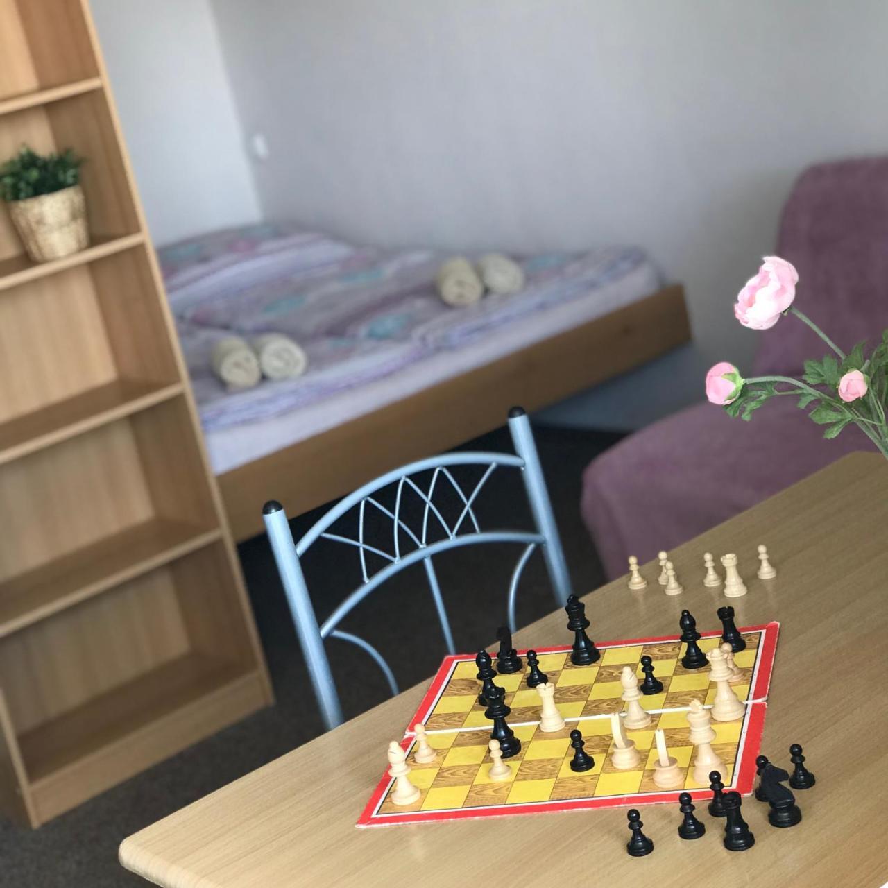 Pension Crhan Mikulov Buitenkant foto